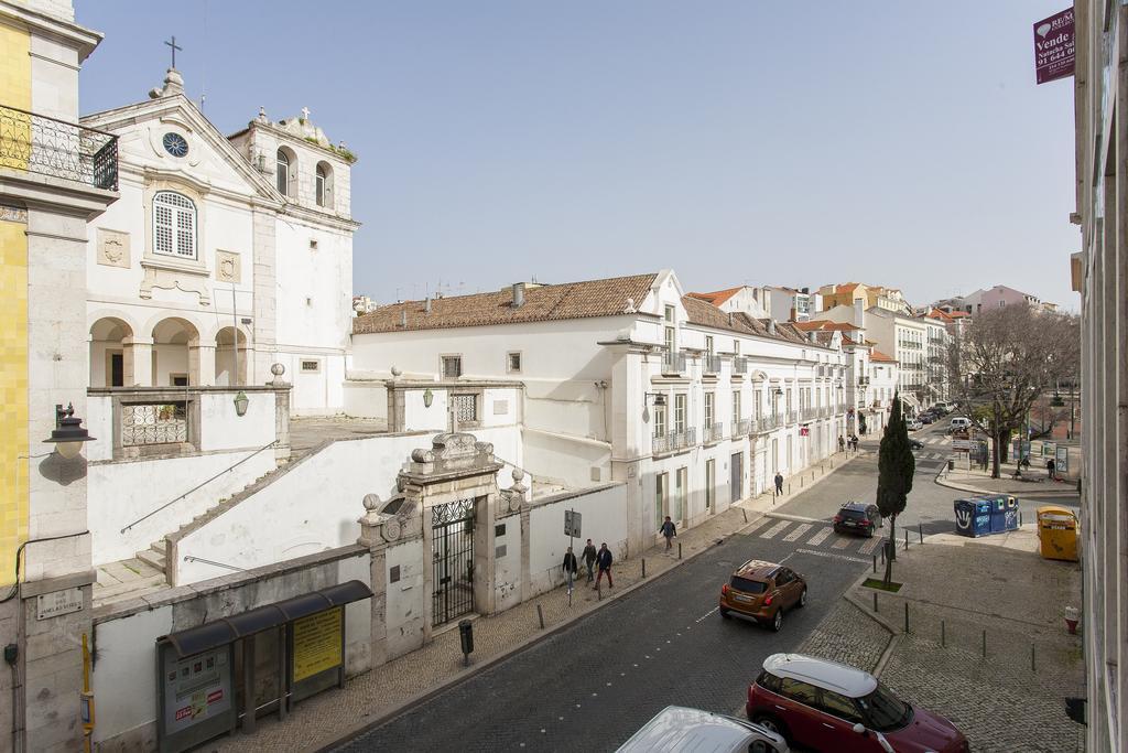 Charming 2-Bedroom Apartment In The City Centre Lisboa Ngoại thất bức ảnh