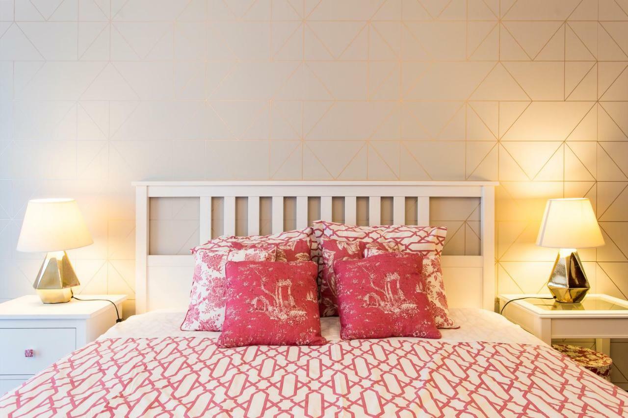 Charming 2-Bedroom Apartment In The City Centre Lisboa Ngoại thất bức ảnh